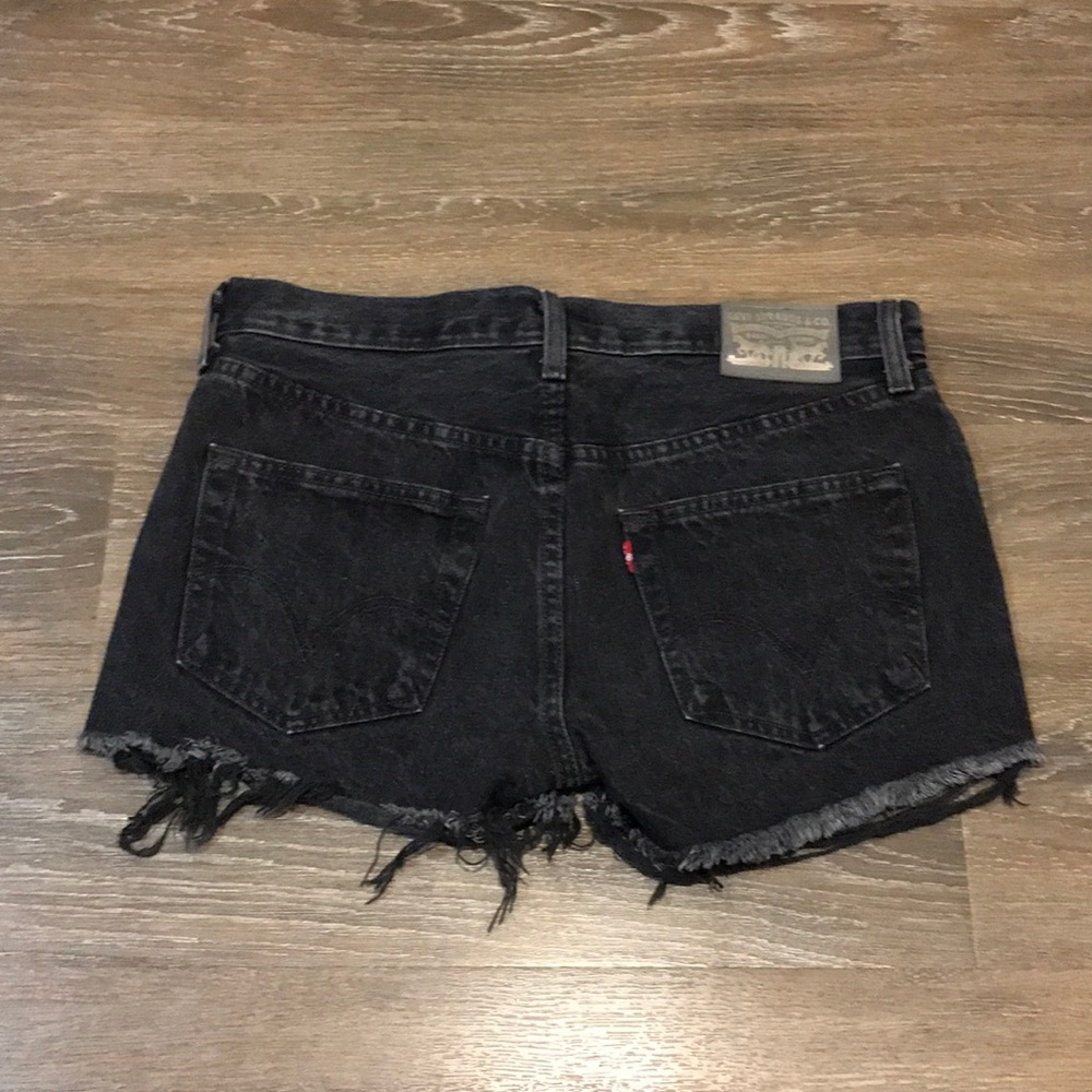 Levi’s black shorts